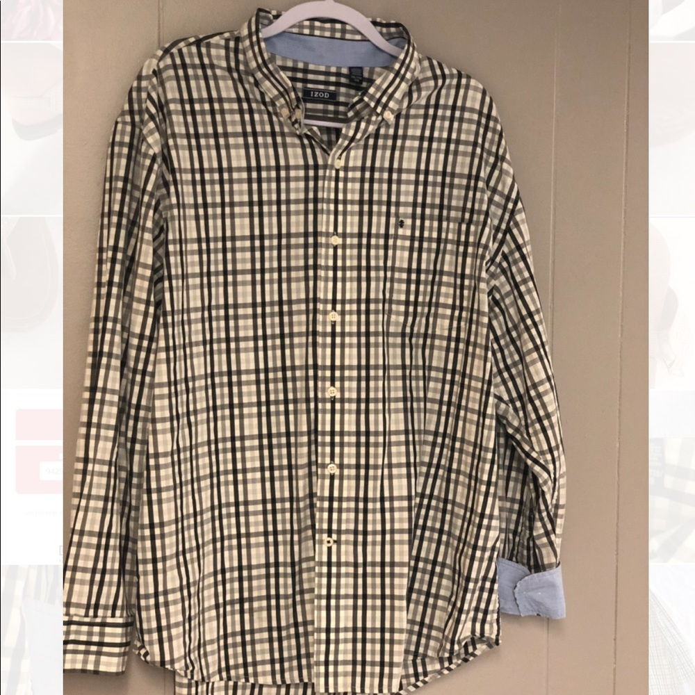 Collared Buttoned Down Dress Shirt